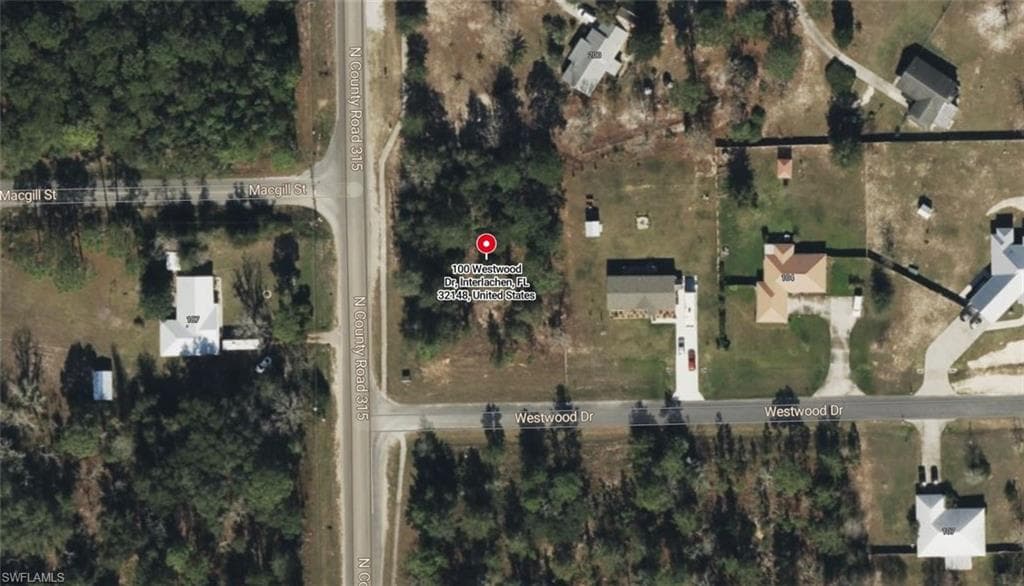 100 WESTWOOD DR INTERLACHEN, FL 32148