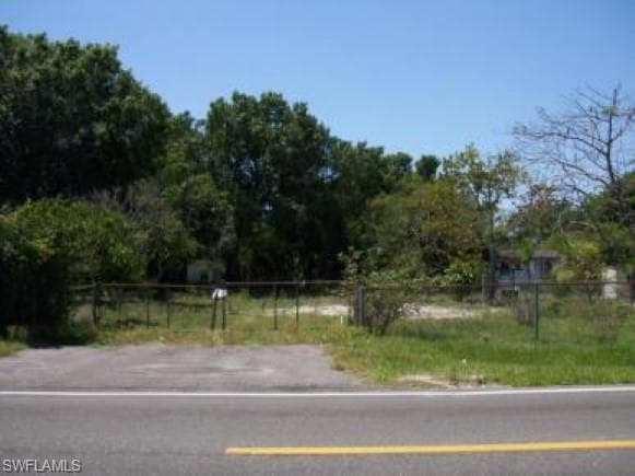 3812 Ballard RD FORT MYERS, FL 33916
