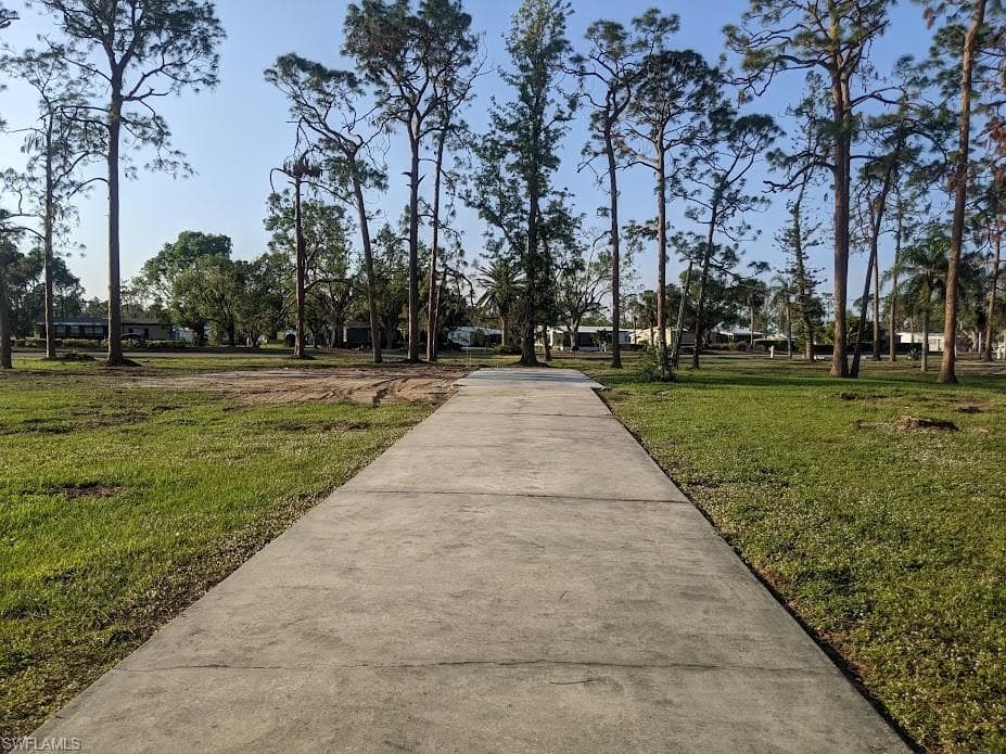 19279 Arrowhead LN NORTH FORT MYERS, FL 33903