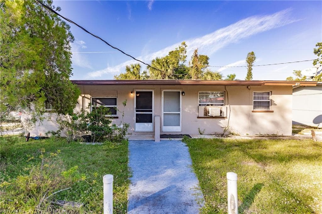 2643-2651 Lafayette ST FORT MYERS, FL 33916