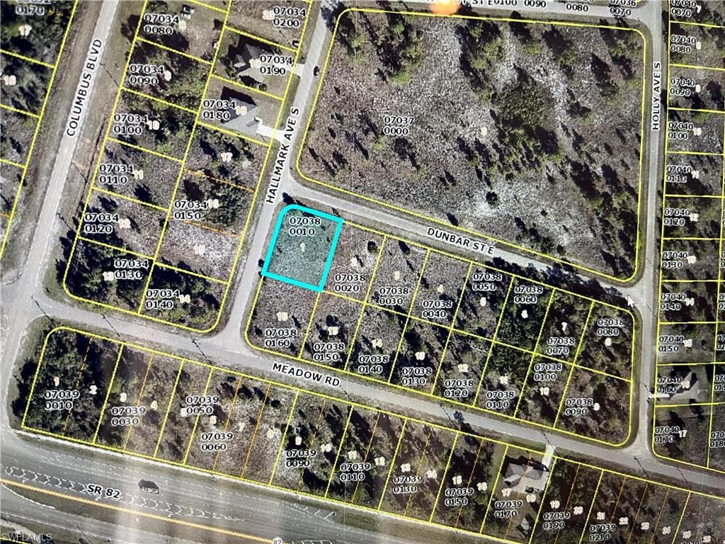1212 Dunbar ST E LEHIGH ACRES, FL 33974