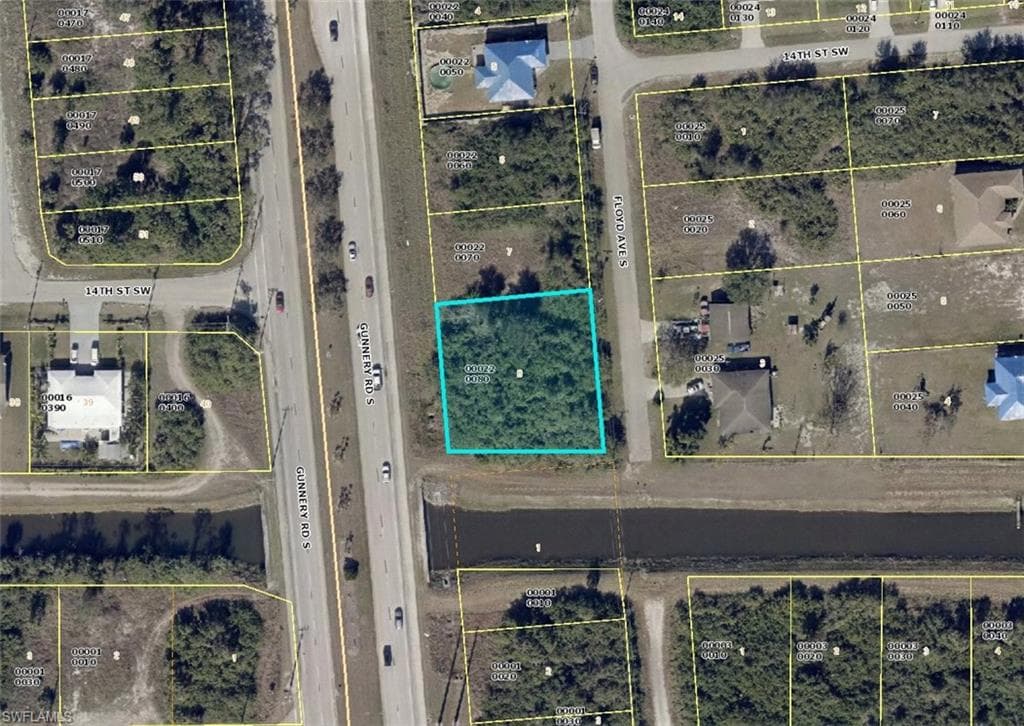 1314 Floyd AVE S LEHIGH ACRES, FL 33976