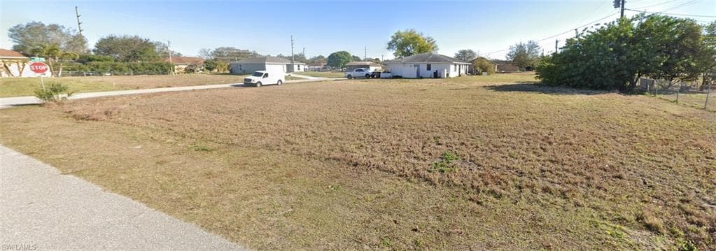 2308 NE 23rd PL CAPE CORAL, FL 33909