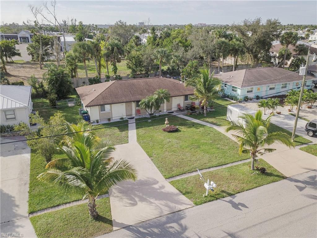 17316/318 Whitewater CT FORT MYERS BEACH, FL 33931