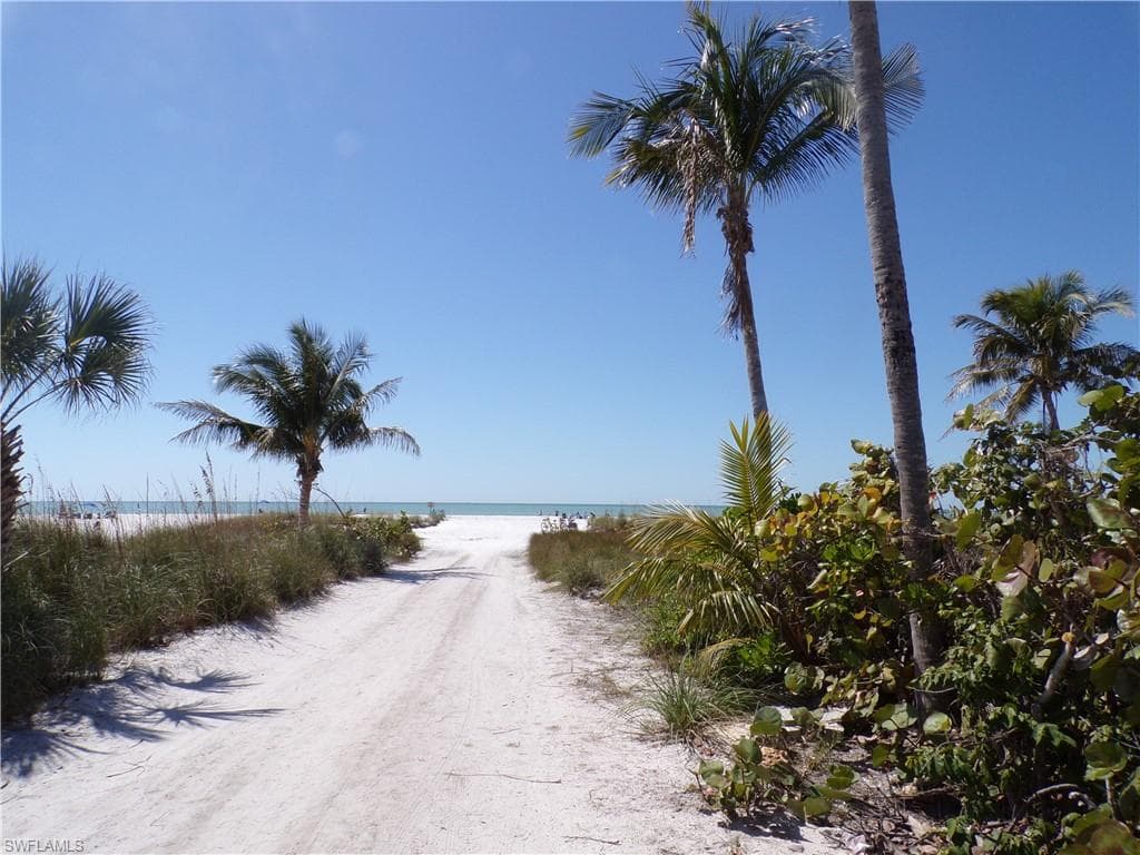 5871 Estero BLVD FORT MYERS BEACH, FL 33931