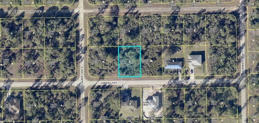 1033 Carroll ST E LEHIGH ACRES, FL 33974