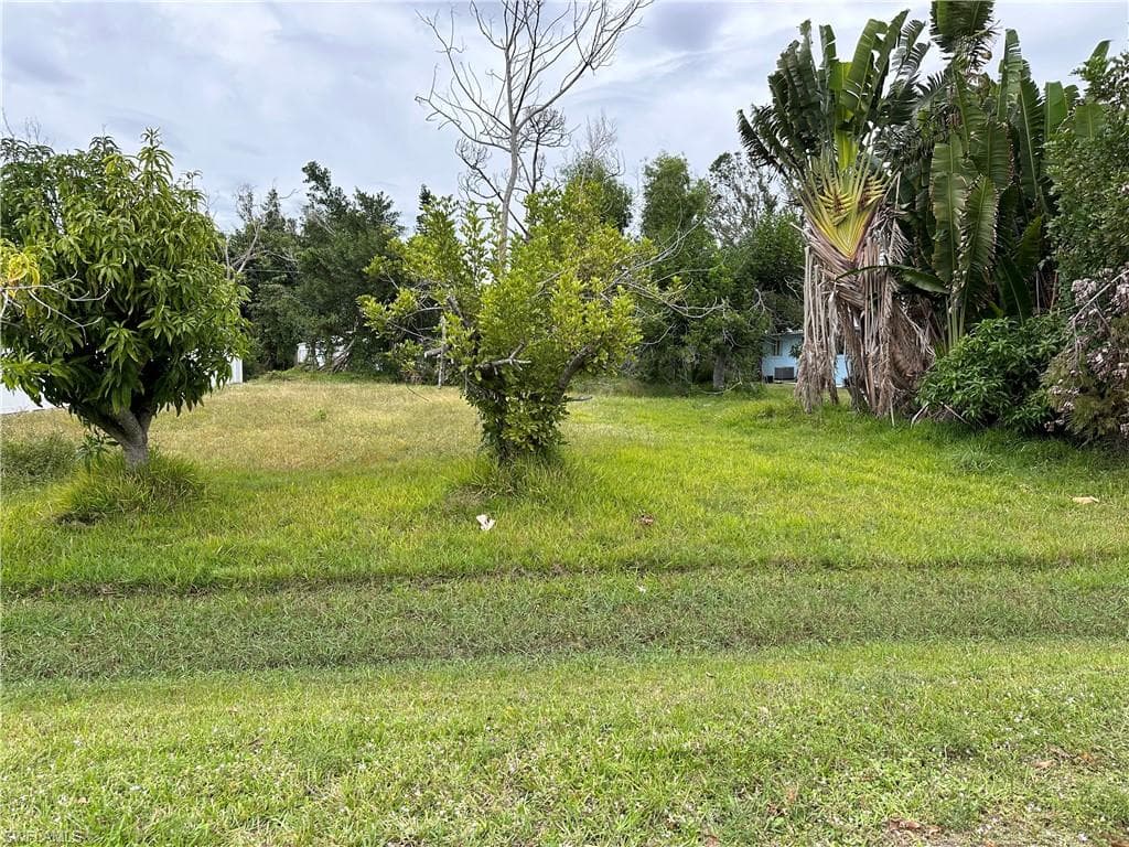 5482 Phillips ST BOKEELIA, FL 33922