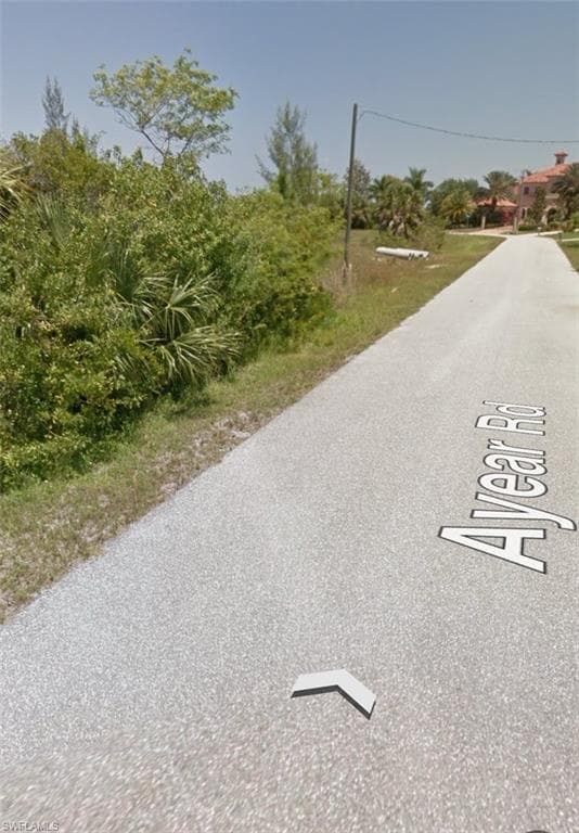 10593 Ayear RD PORT CHARLOTTE, FL 33981