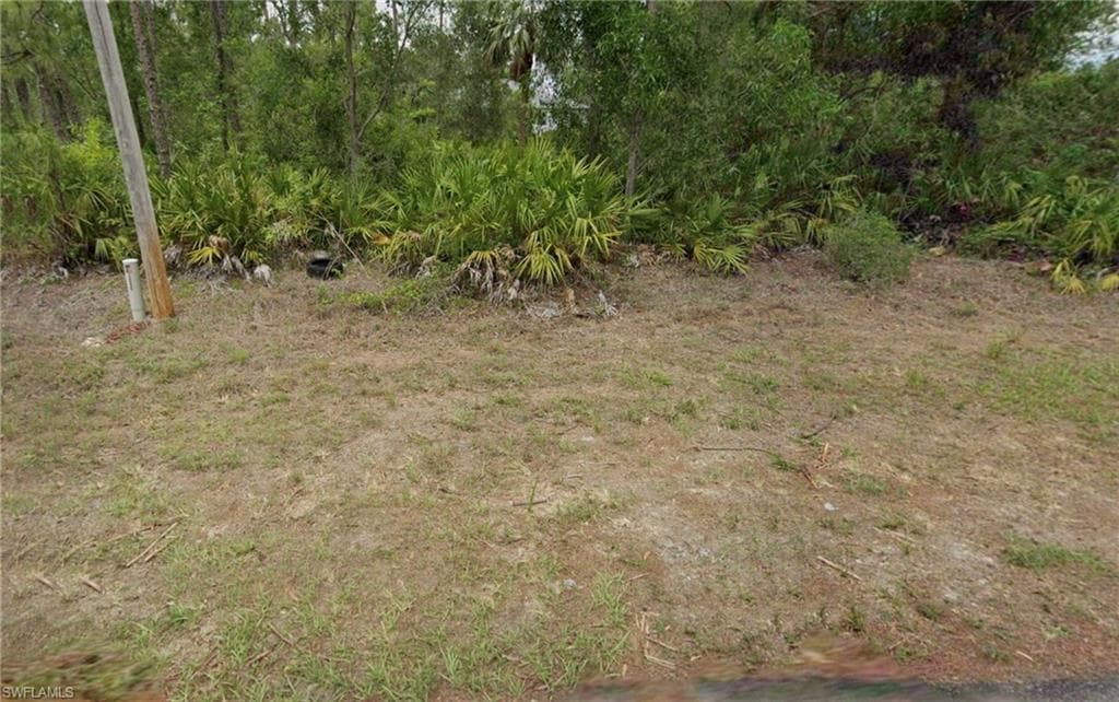 2804 11th ST W LEHIGH ACRES, FL 33971