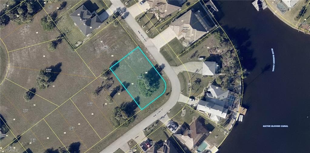3801 NW 22nd ST CAPE CORAL, FL 33993