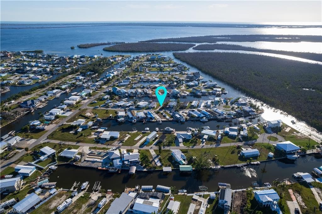 3875 Phoenix DR ST. JAMES CITY, FL 33956