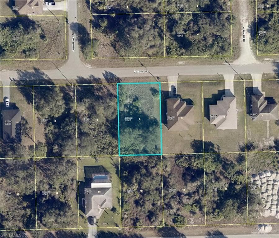 2523 75th ST W LEHIGH ACRES, FL 33971