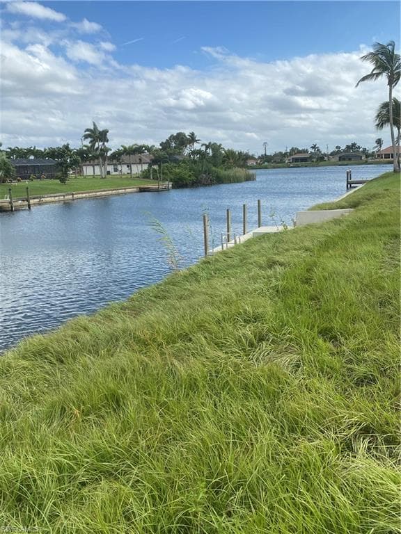 3021 SW 5th AVE CAPE CORAL, FL 33914