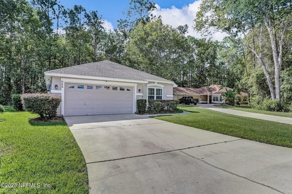 984 buttercup JACKSONVILLE, FL 33259