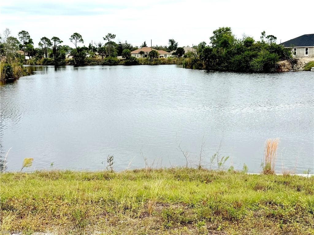 4209 NE 20th CT CAPE CORAL, FL 33909