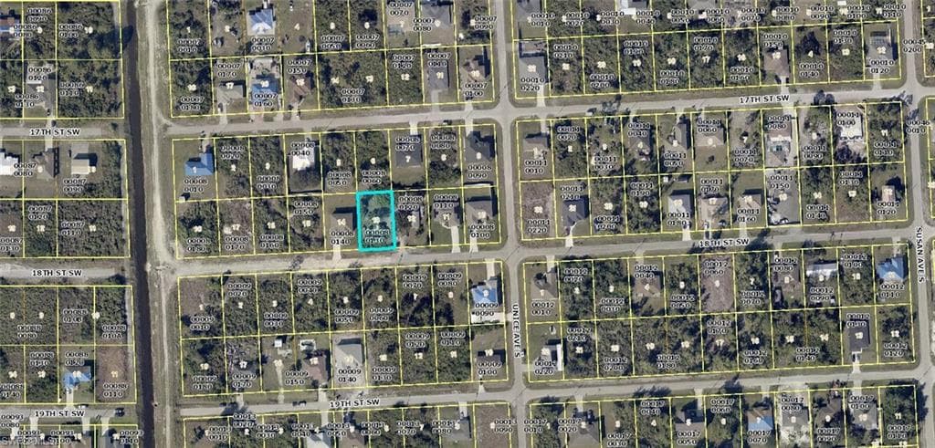 3606 18th ST SW LEHIGH ACRES, FL 33976
