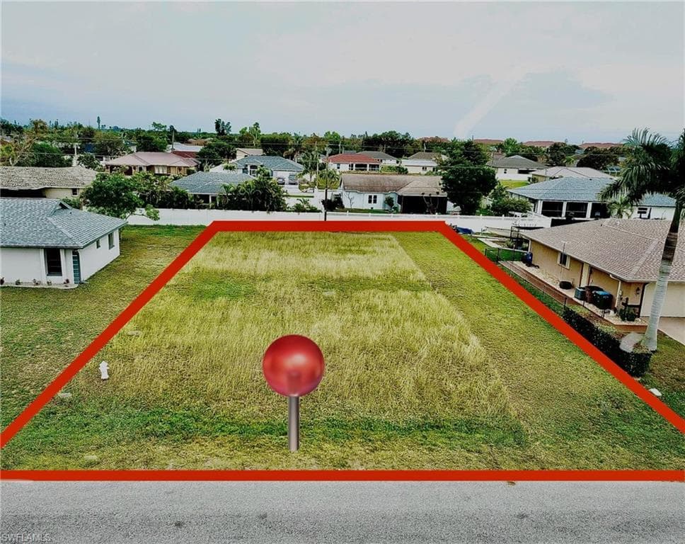 123 NE 9th AVE CAPE CORAL, FL 33909