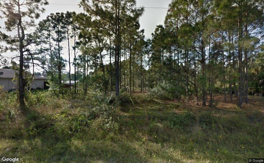 240 Norris AVE LEHIGH ACRES, FL 33974