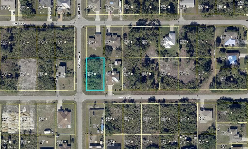 2520 10th ST SW LEHIGH ACRES, FL 33976
