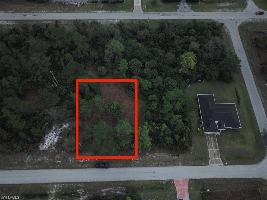 731 Chattman ST E LEHIGH ACRES, FL 33974