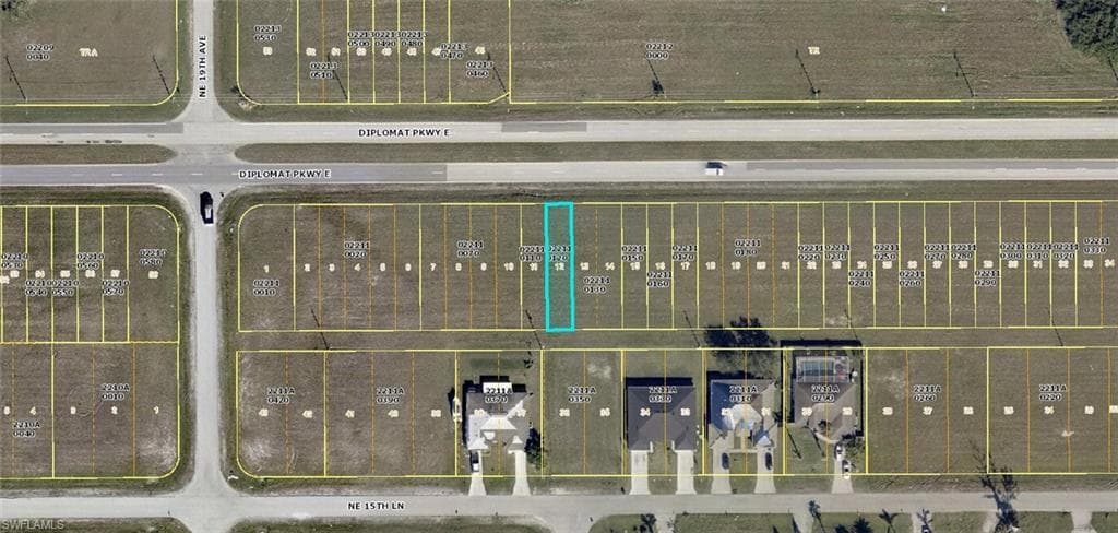1940 Diplomat PKWY E CAPE CORAL, FL 33909