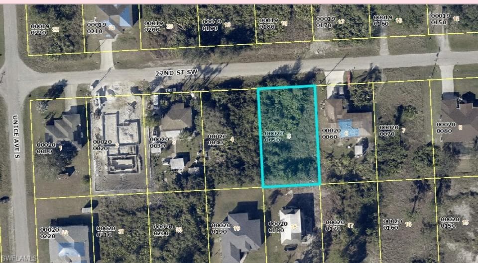 3513 22nd ST SW LEHIGH ACRES, FL 33976
