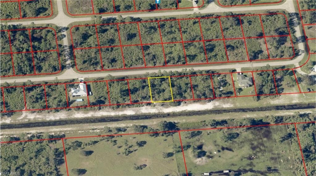 1262 Bermar ST FORT MYERS, FL 33913