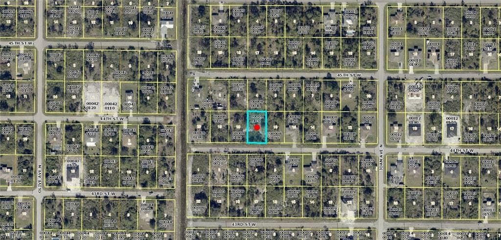 3012 44th ST W LEHIGH ACRES, FL 33971