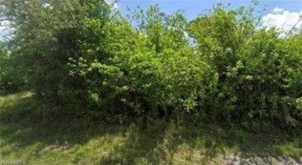 551 Osage AVE S LEHIGH ACRES, FL 33974