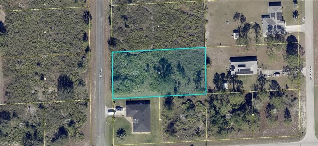 1752 Pine AVE LEHIGH ACRES, FL 33972