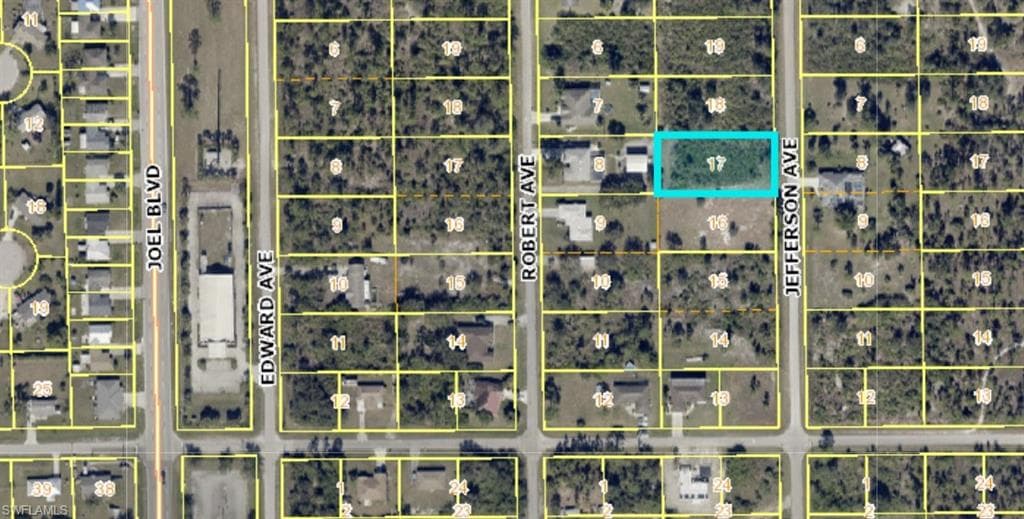 1109 Jefferson AVE LEHIGH ACRES, FL 33936