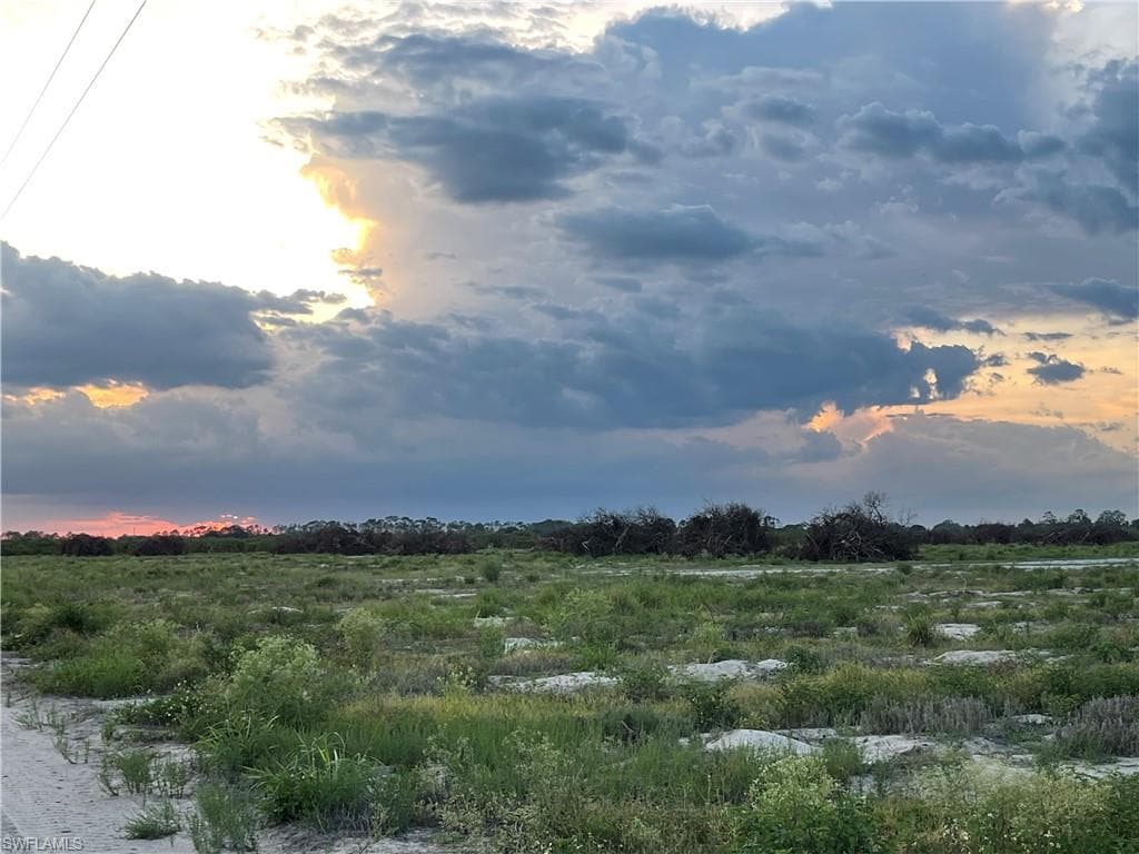 6520 6th Rd LABELLE, FL 33935