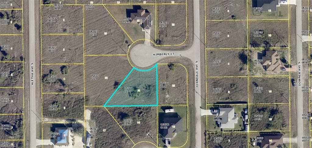 510 Kimberly CT LEHIGH ACRES, FL 33974