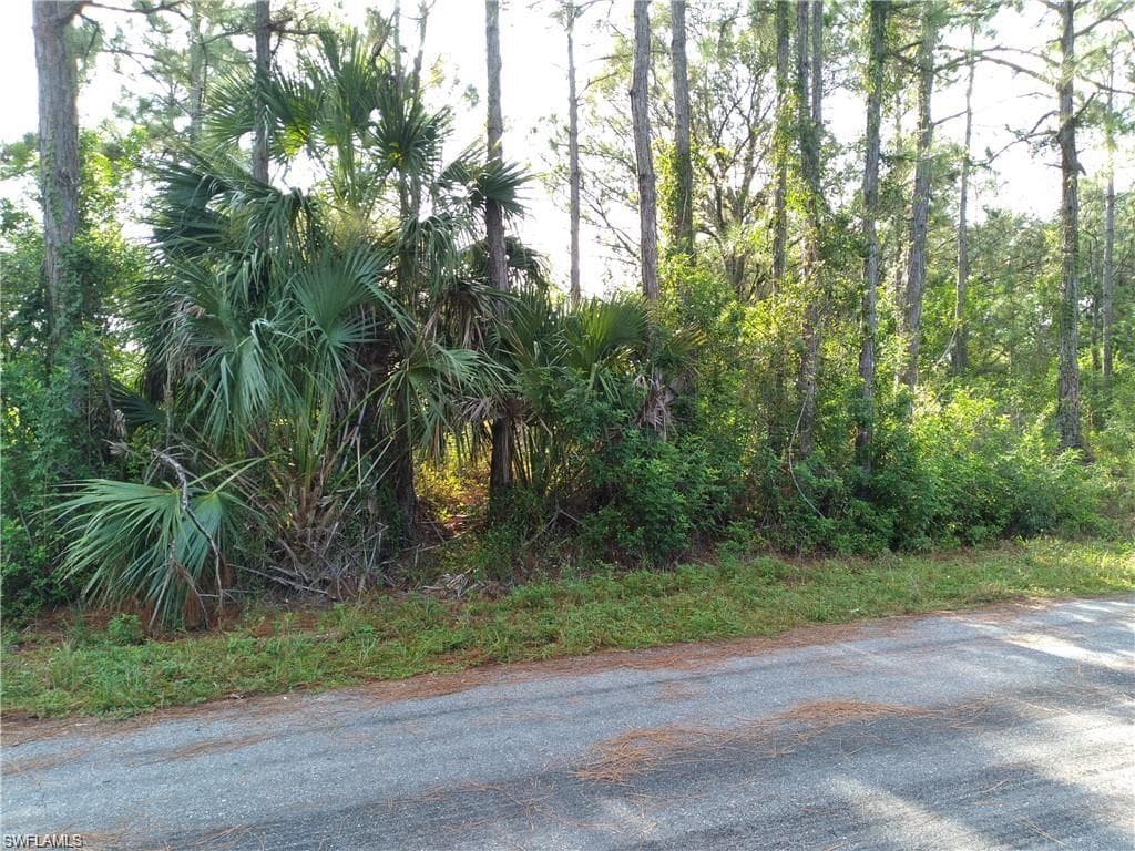 1510 Calvin AVE LEHIGH ACRES, FL 33972
