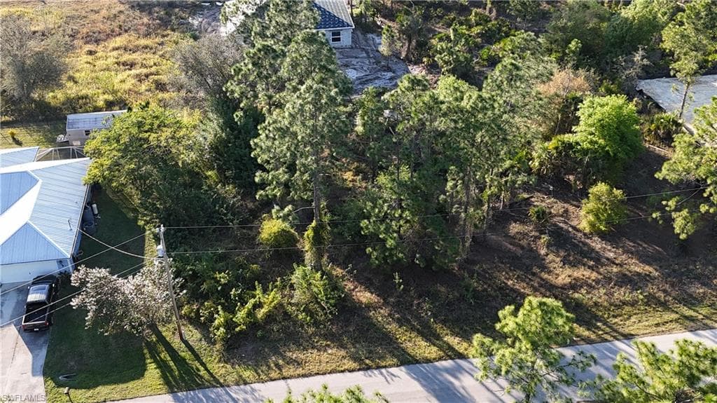 240 Norris AVE LEHIGH ACRES, FL 33974