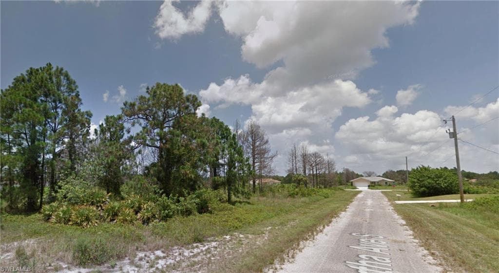 918 Martha AVE S LEHIGH ACRES, FL 33974