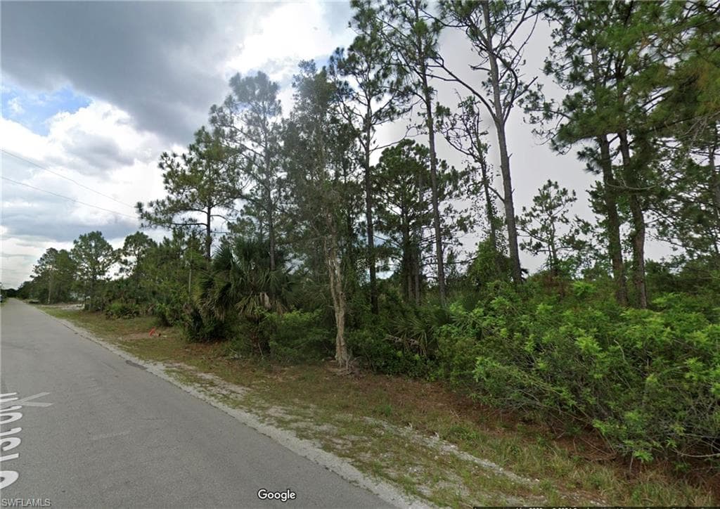 2719 51st ST W LEHIGH ACRES, FL 33971