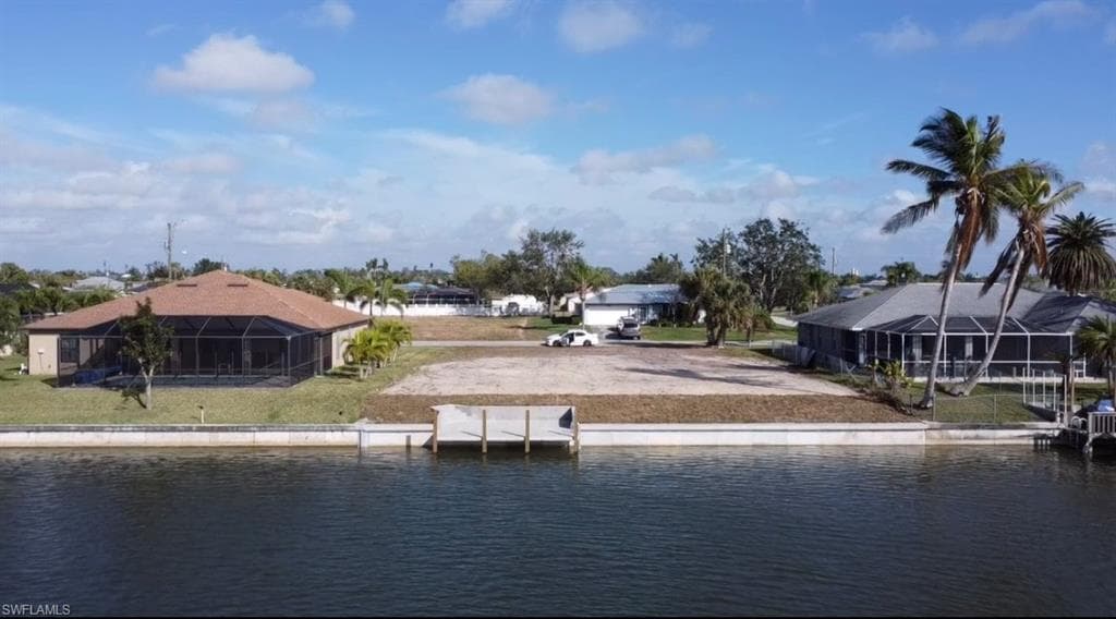 1910 NE 2nd TER CAPE CORAL, FL 33909