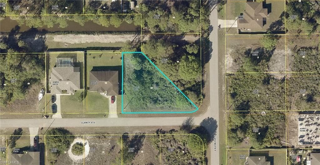 763 Clancy ST E LEHIGH ACRES, FL 33974