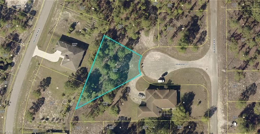 747 Delridge AVE S LEHIGH ACRES, FL 33974
