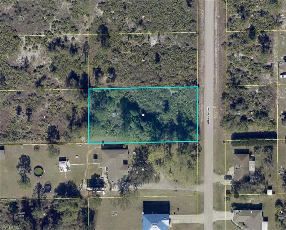 1213 Hibiscus AVE LEHIGH ACRES, FL 33972