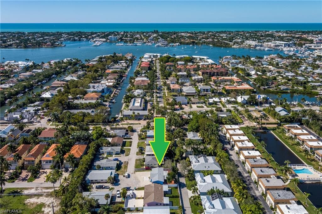1781 Smugglers CV A and B NAPLES, FL 34112