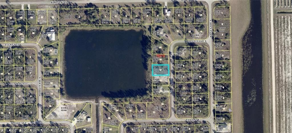 1012 Mexico AVE S LEHIGH ACRES, FL 33974