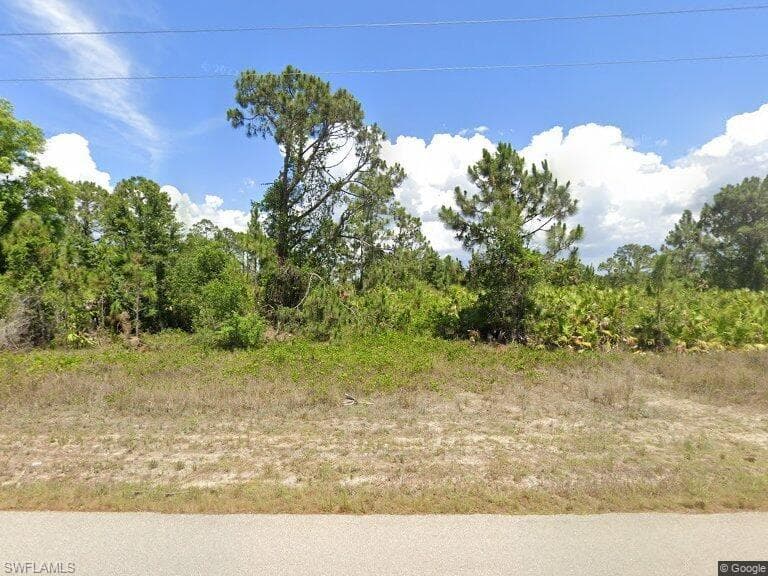 1055 Joponica AVE S LEHIGH ACRES, FL 33974