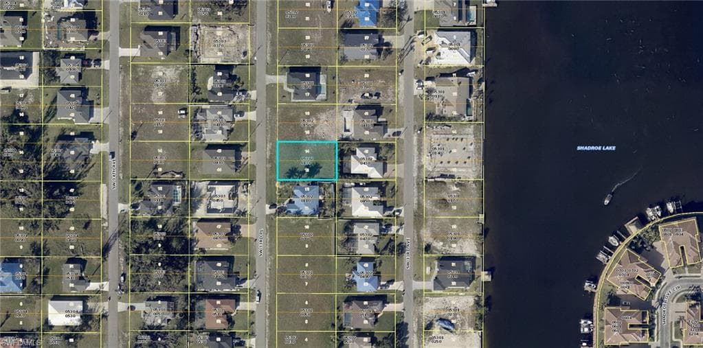 117 SW 33rd PL CAPE CORAL, FL 33991
