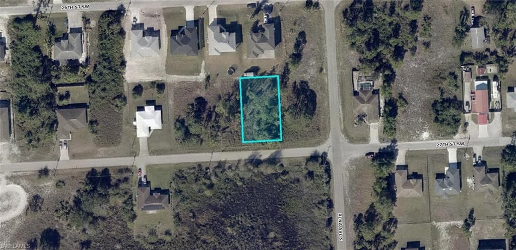 3302 27th ST SW LEHIGH ACRES, FL 33976