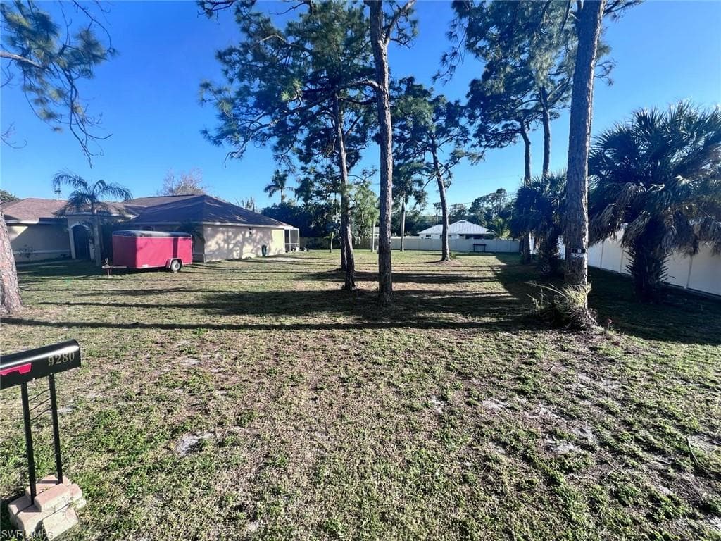 9280 Carolina ST BONITA SPRINGS, FL 34135