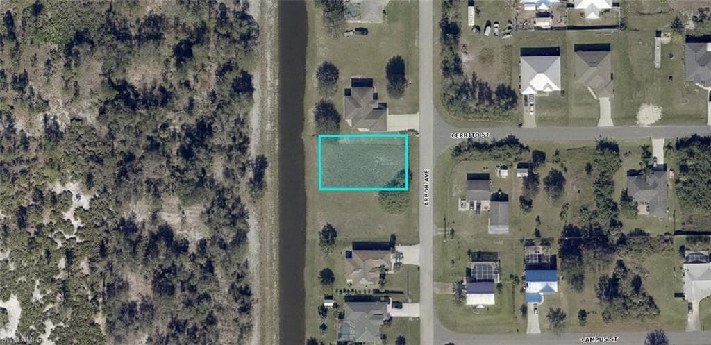 6520 Arbor AVE FORT MYERS, FL 33905