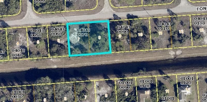 1114 Fontana ST E LEHIGH ACRES, FL 33974