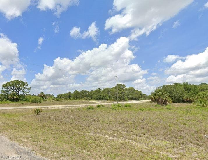 8050 Salem CIR LABELLE, FL 33935